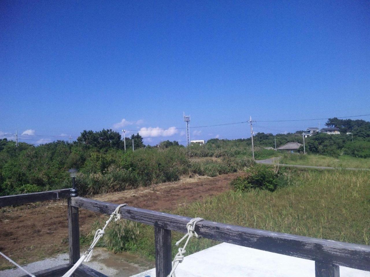 Okinawa Motobu Guest House Exterior photo
