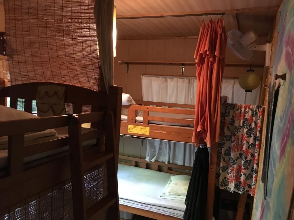 Okinawa Motobu Guest House Exterior photo